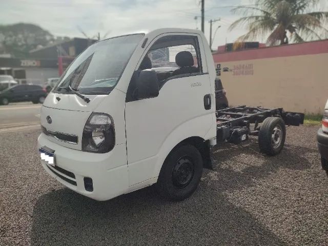 KIA Bongo Bongo K-2500 2.5 4x2 TB Diesel 2013