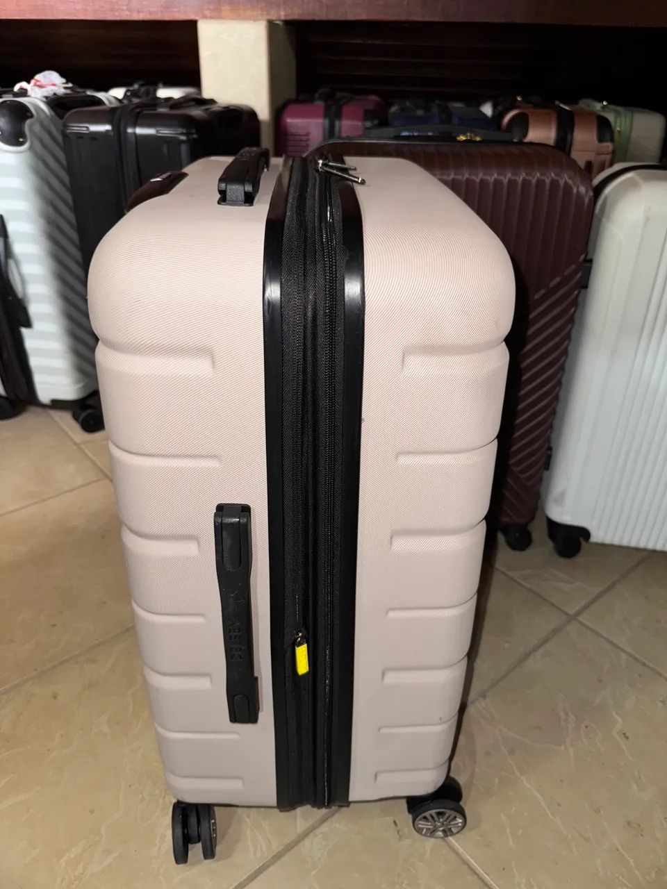 Mala de viagem DELSEY PARIS IMPORTADA usada 1x praticamente nova de 23kg  - Foto 5