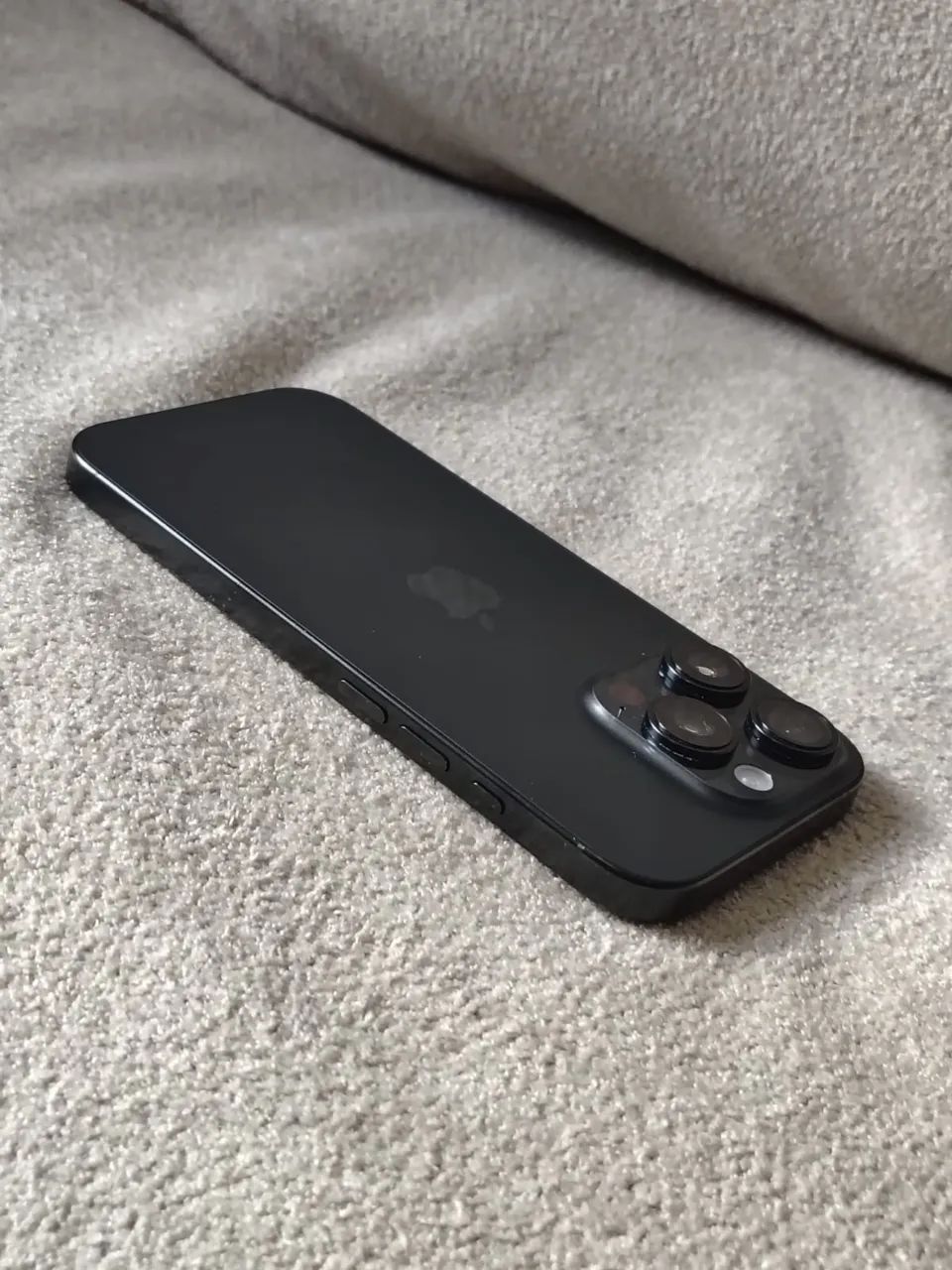 Iphone 16 pro 128gb - Foto 3