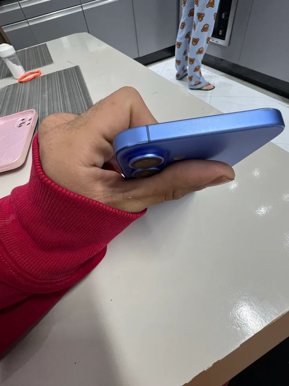 IPHONE 16 128GB PURPLE 93% - Foto 3