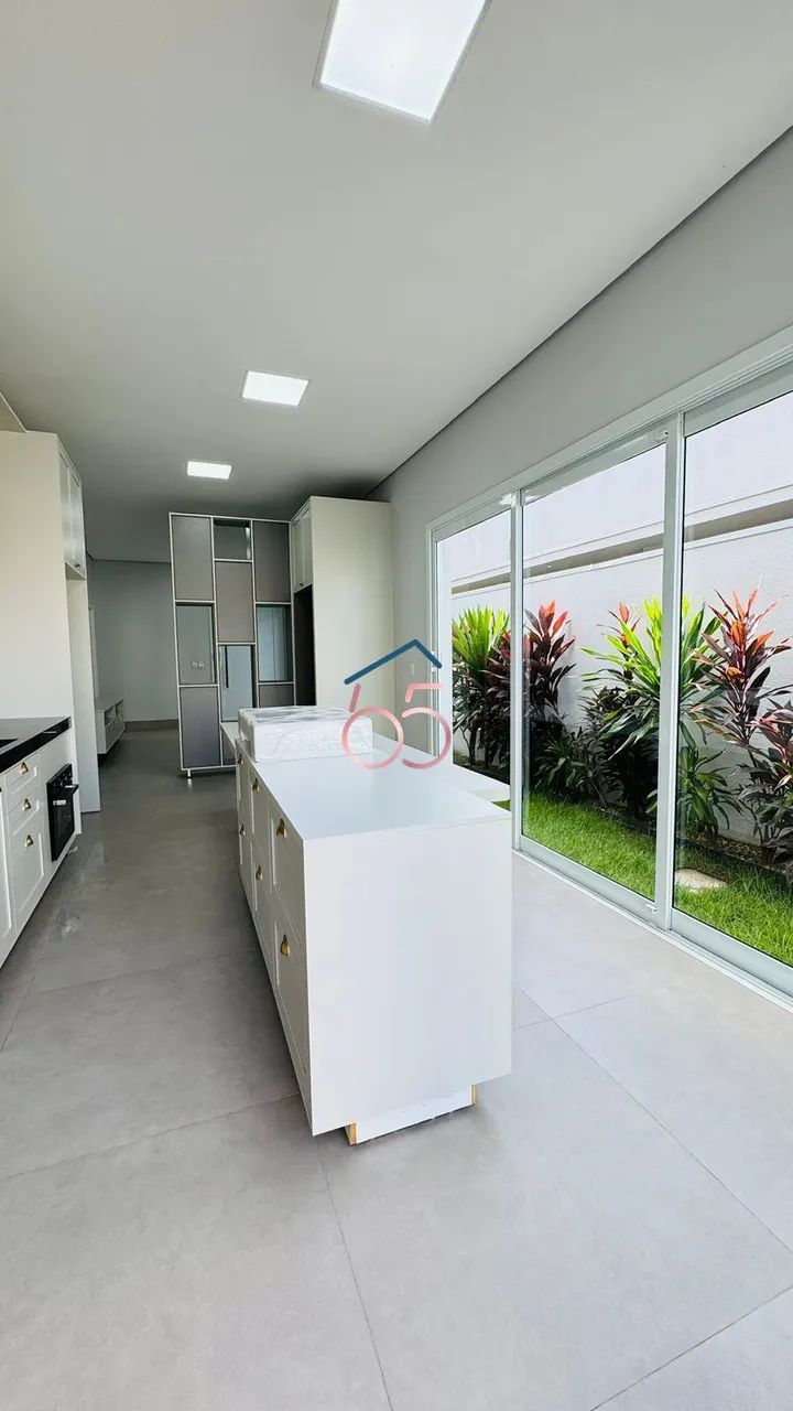 Casa Térrea no Primor das Torres | 3 Suítes e Piscina