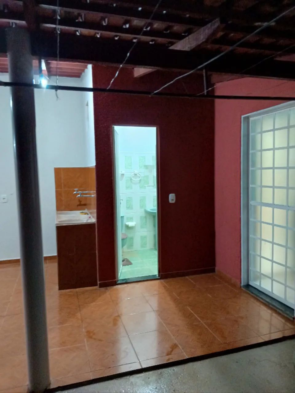 aluga se uma casa  - Foto 2