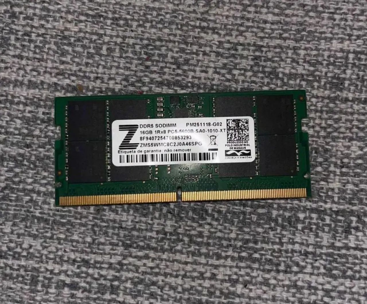 1 Memória RAM DDR5 16GB para Notebook 