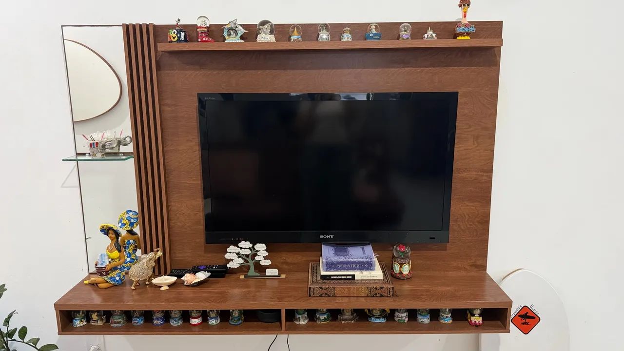 Hack/ Painel para TV Grande até 55 Polegadas com Espelho Ripado 160 cm - ViaNossa 