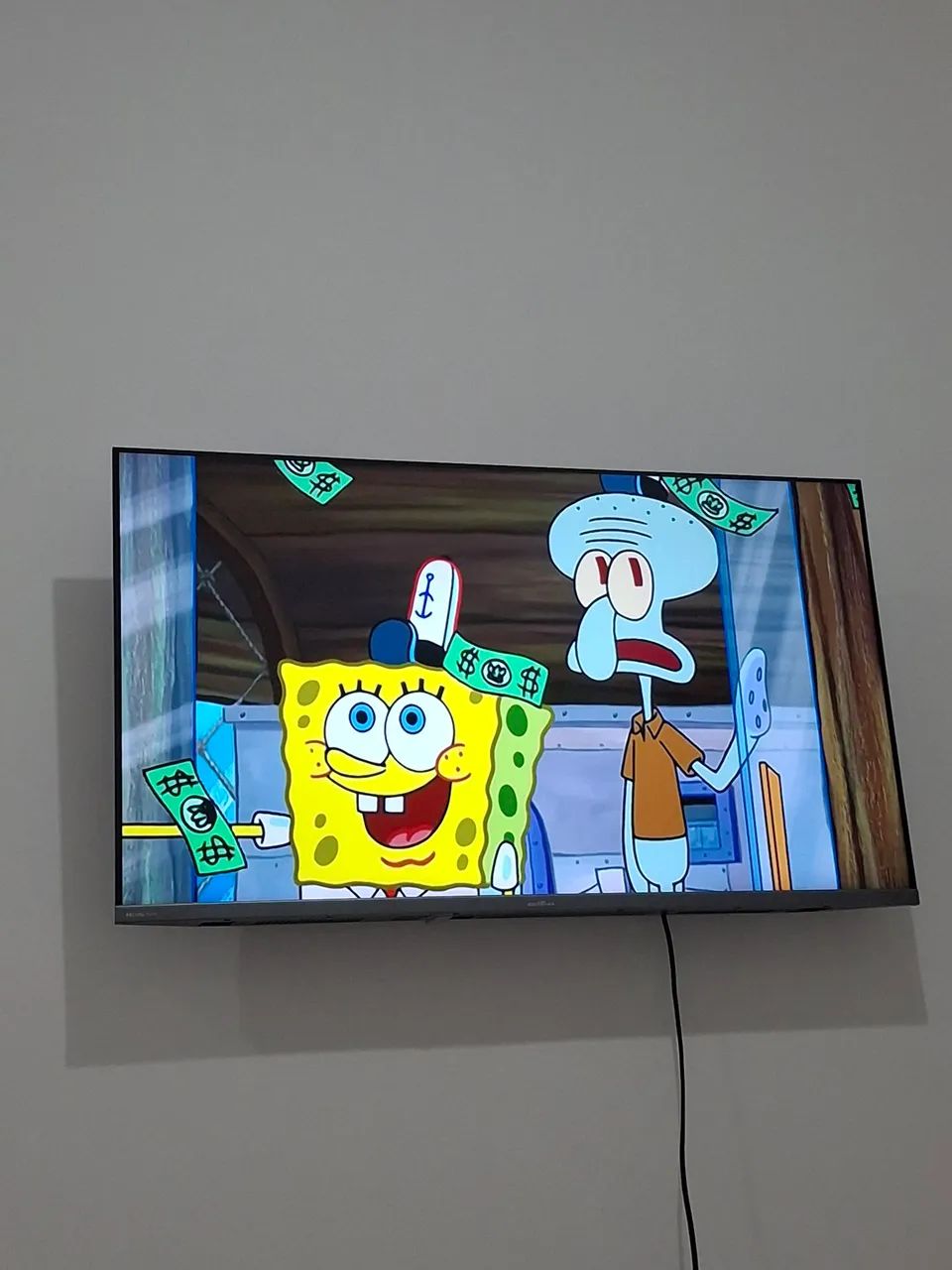 TV smart Britânia 40 polegadas 