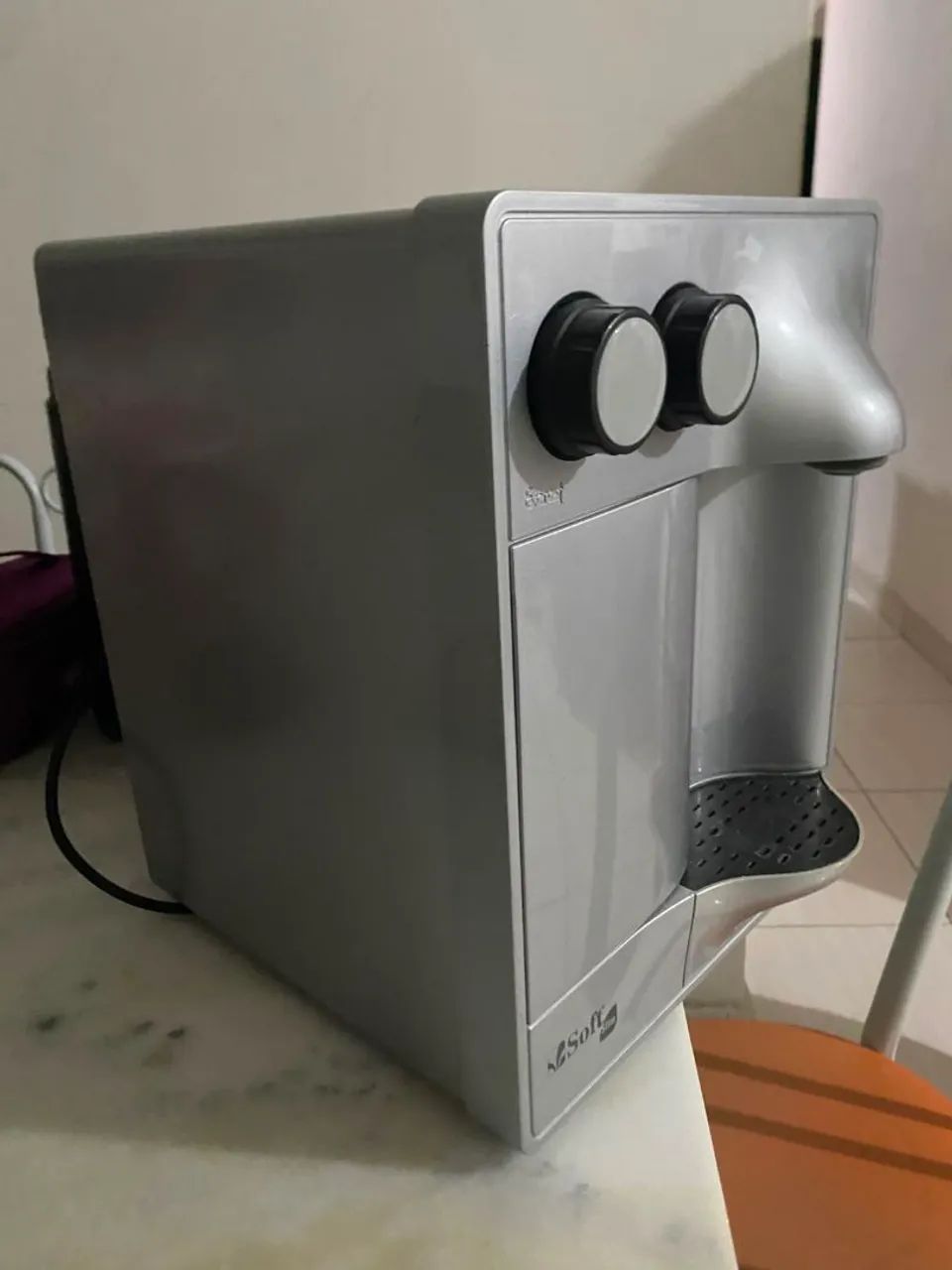 Bebedor gela água  - Foto 2