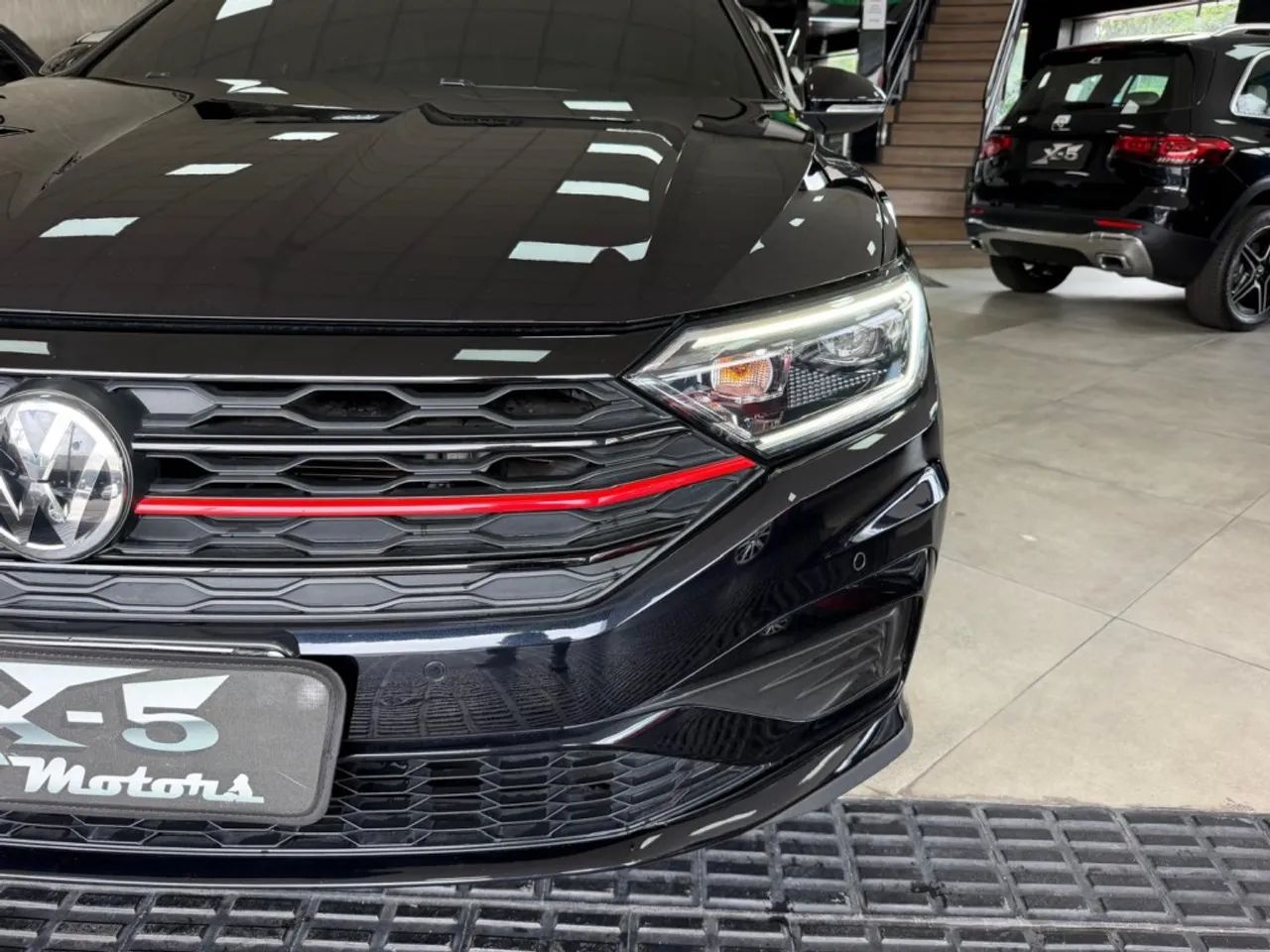 Volkswagen Jetta GLI 350 TSI 2.0 16V 4p Aut., foto 5 de 19