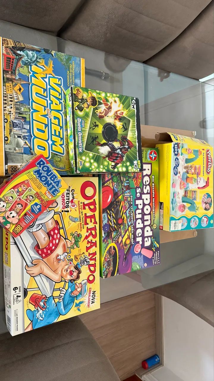 Tabuleiros e Jogos (brinquedos)