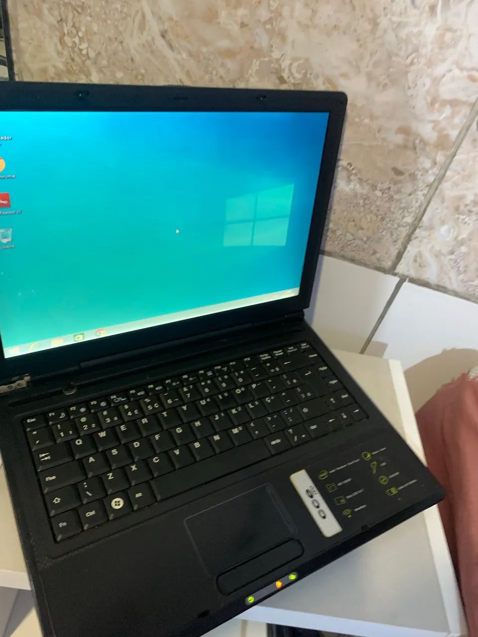 Notebook cce funcionando perfeitamente 