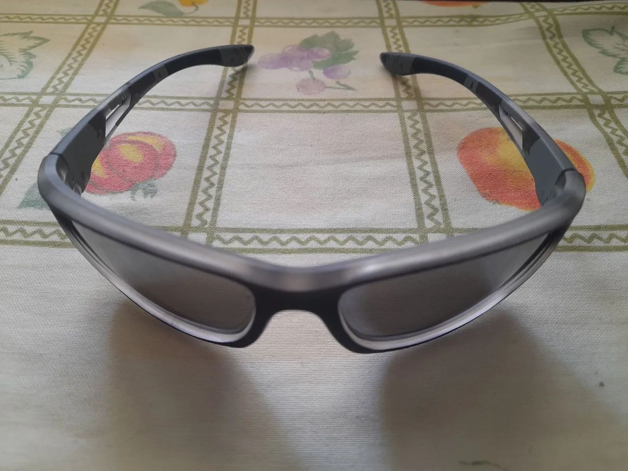 Óculos escuros, 3 por R$80 - Foto 3