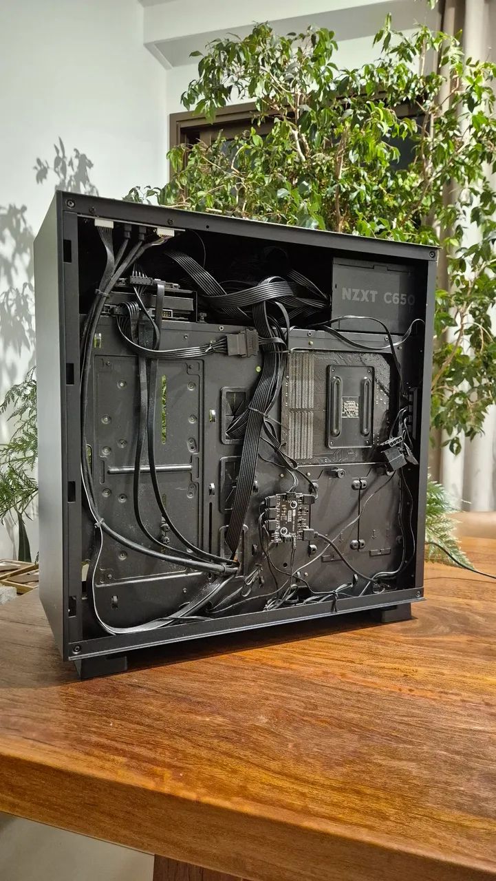 PC gamer Ryzen 5 5600 / RTX 3070 / 16gb / NVMe 512gb