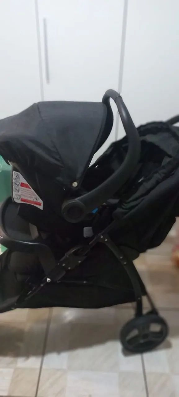 Carrinho de bebê com bebê conforto da Galzerano  - Foto 2