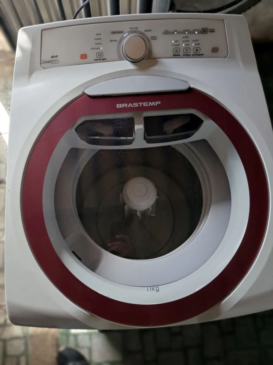 Vendo máquina de lavar com garantia  - Foto 3