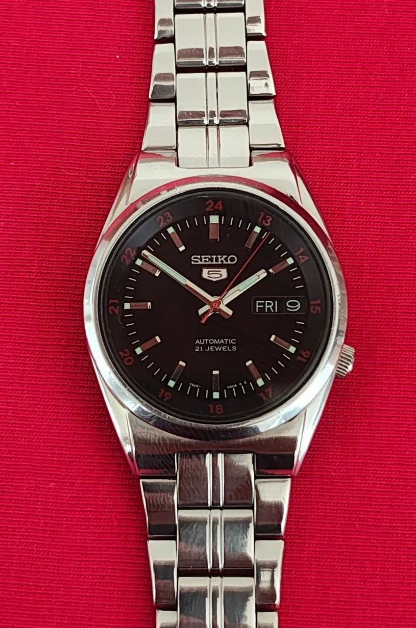 Relógio Seiko 5 Automático SNKJ17B1<br>Classico 7S26-02C0 Preto 