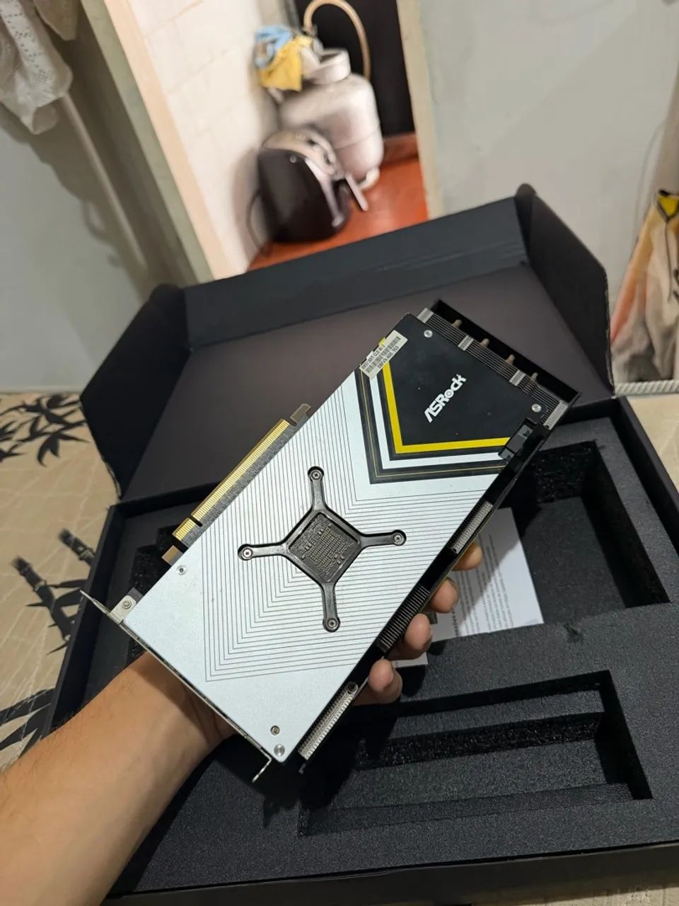 Plac de vídeo Rx5700XT - Foto 4