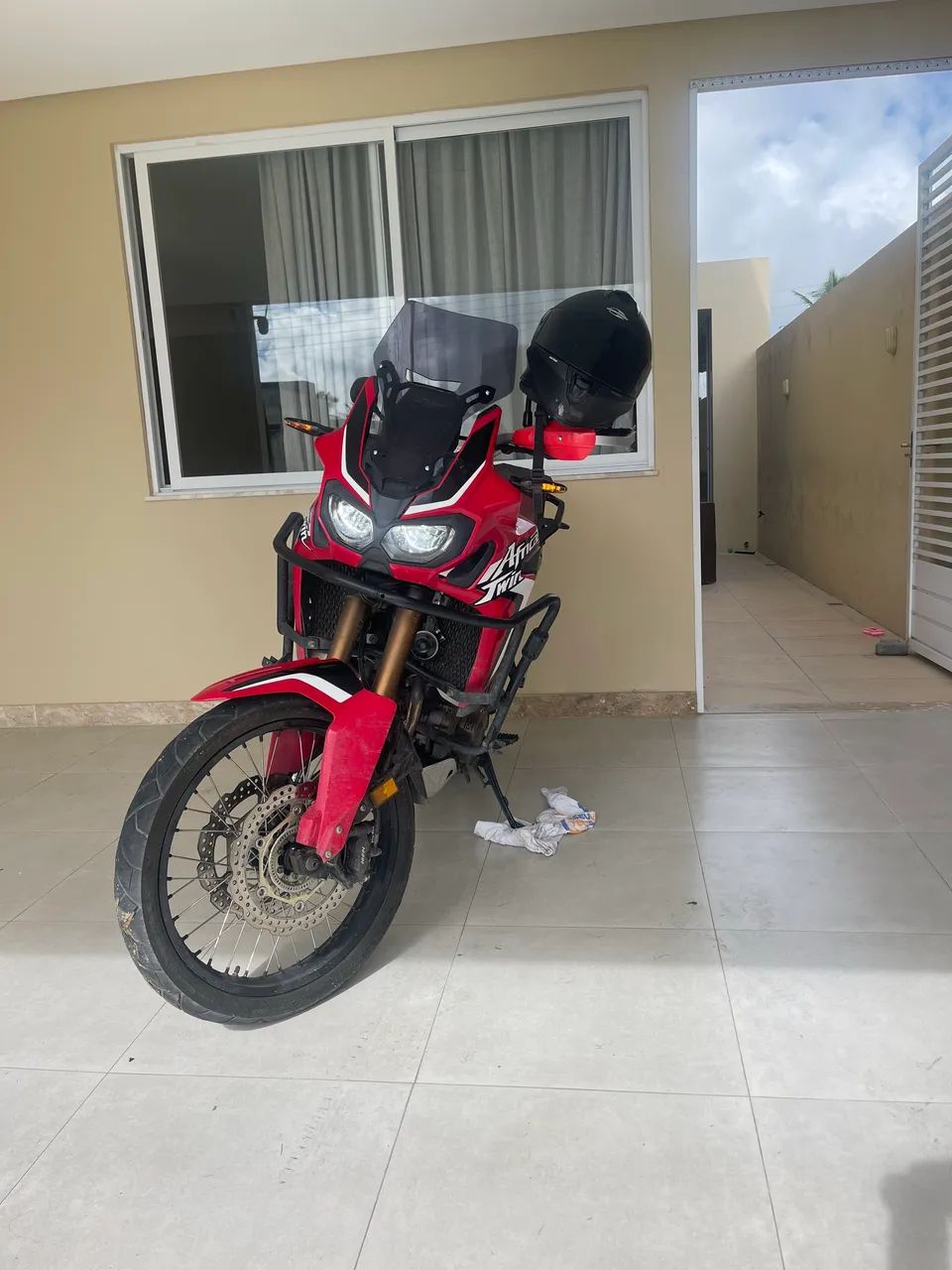 África Twin 2020 - Foto 2