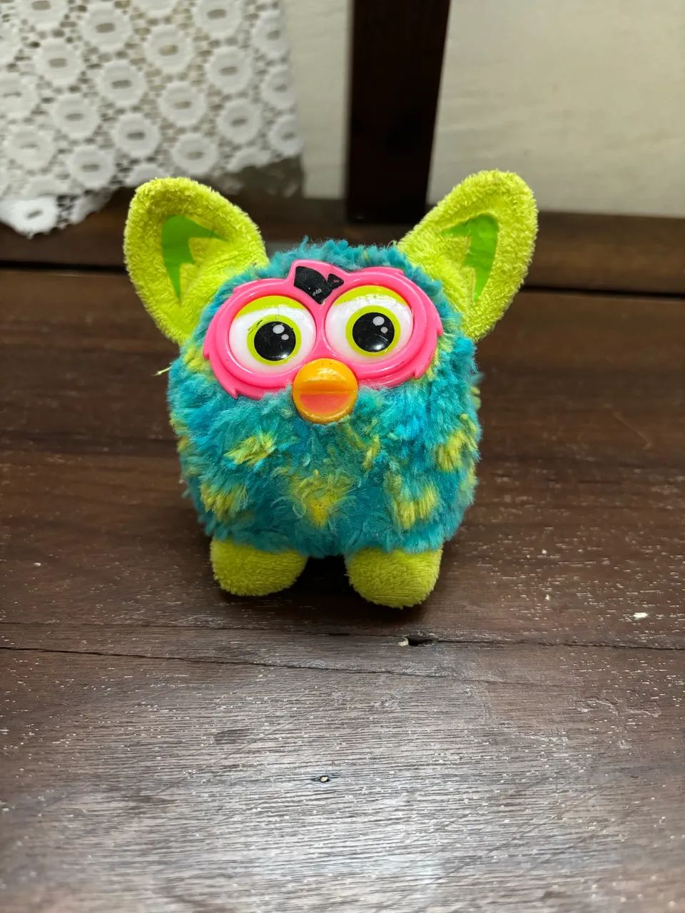 furby de pelúcia 