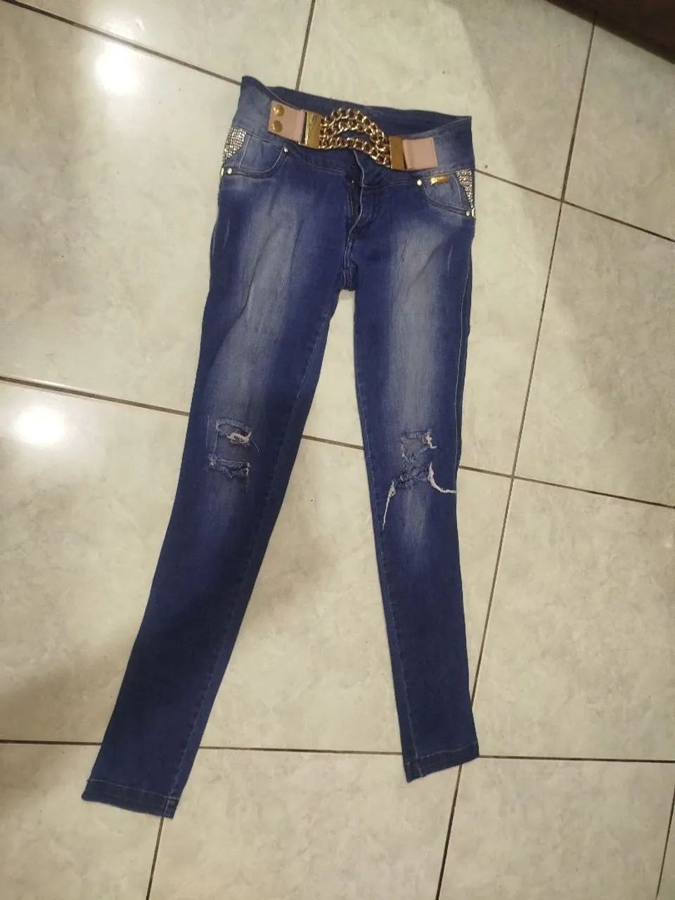 Um saco de Roupas usadas 40 peças  - Foto 3