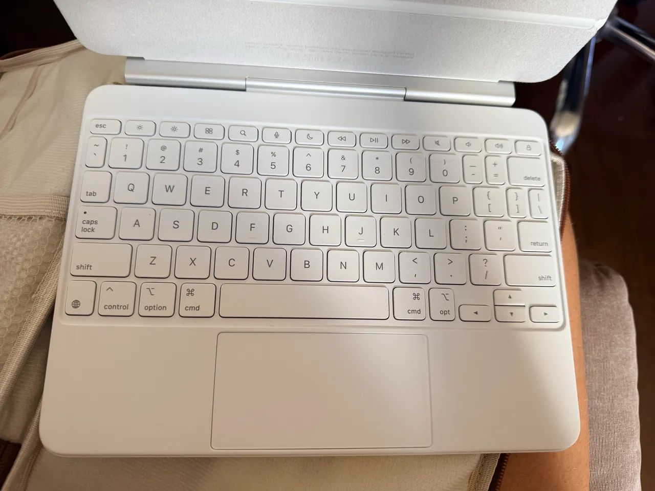 Magic Keyboard para iPad Air de 11 polegadas (M3) - Foto 2