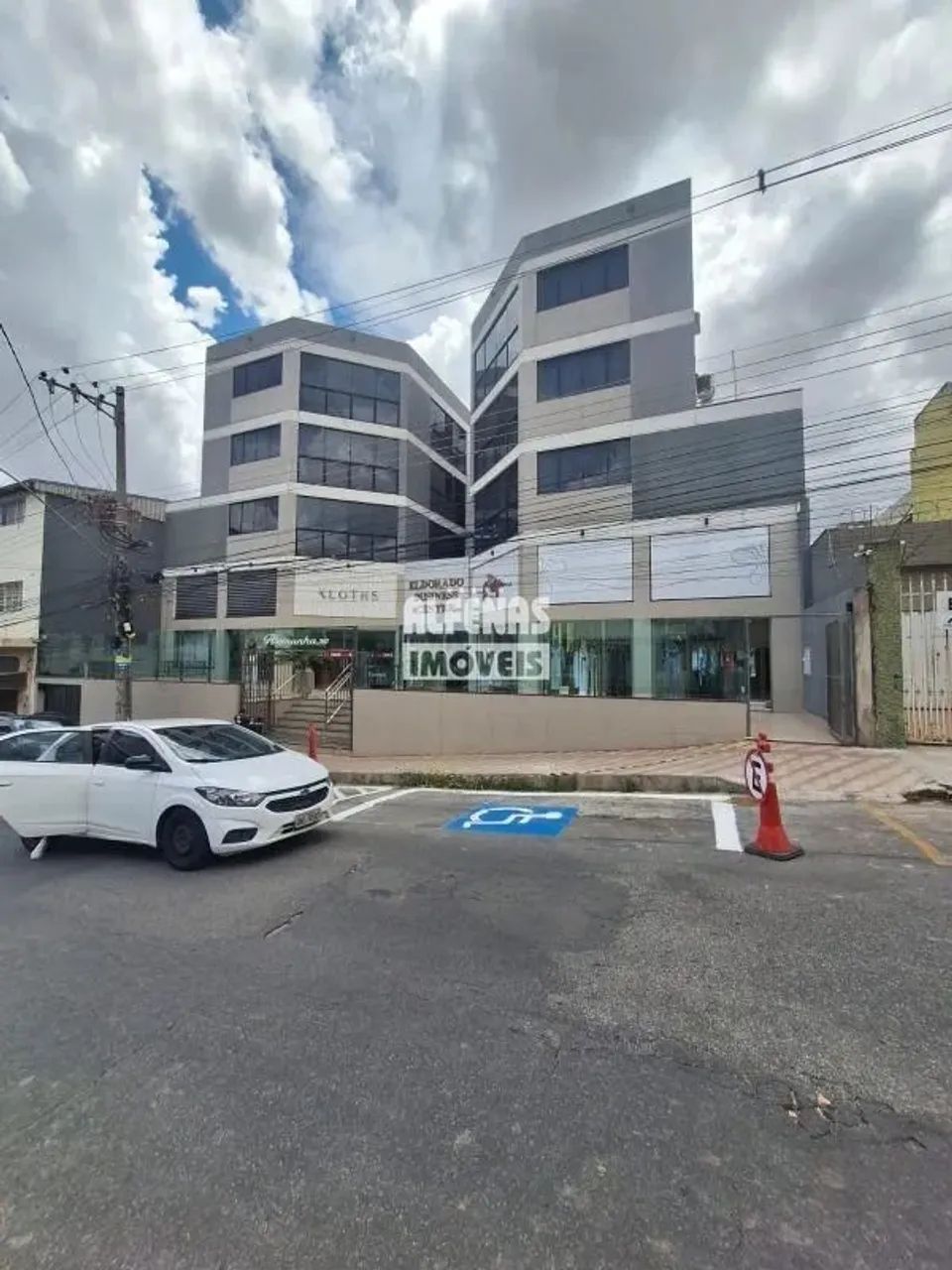 Sala para aluguel no Bairro GLORIA - Foto 2