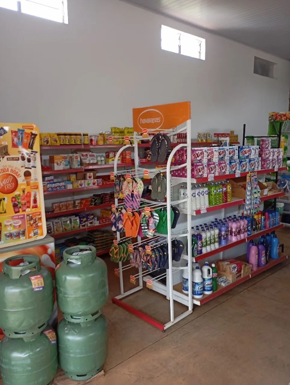 Vendo mercearia completa pega o carro no negócio do meu interesse mercado completo