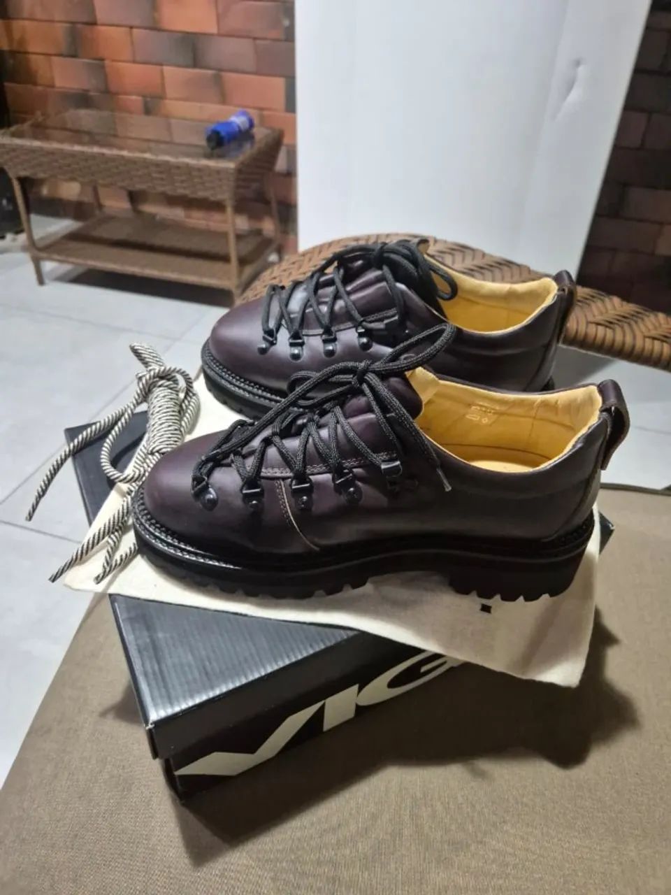 bota hiking boot viga pine nut