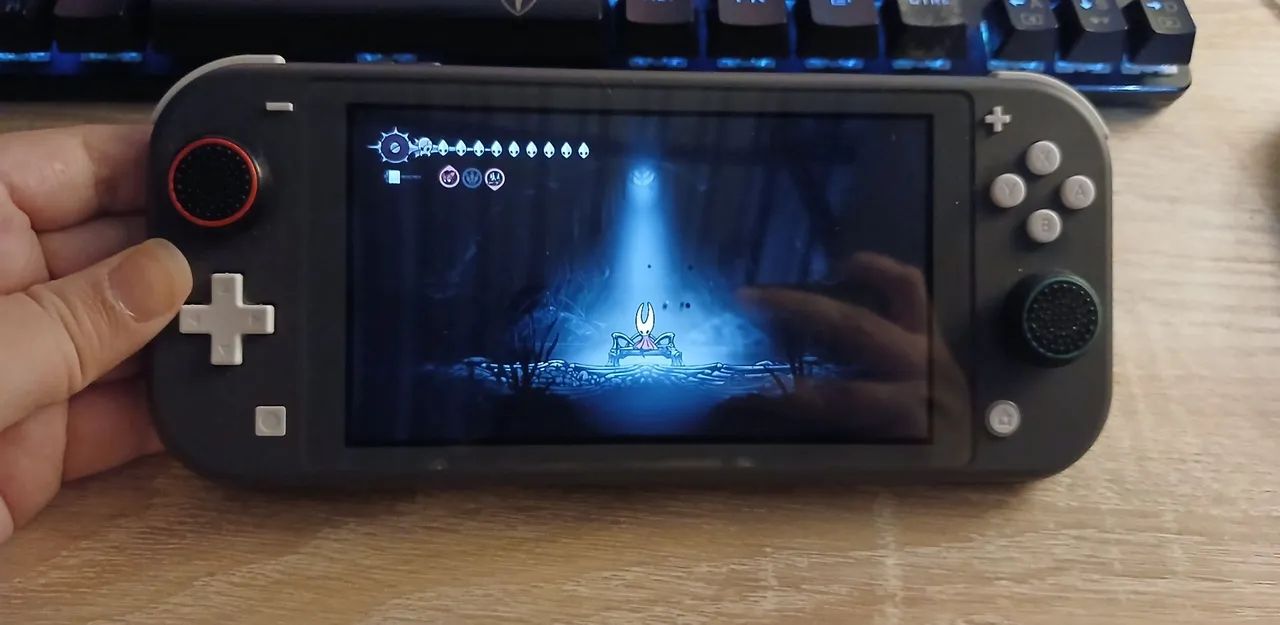 Nintendo Switch Lite cinza - 7 meses de uso - Consoles de Vídeo