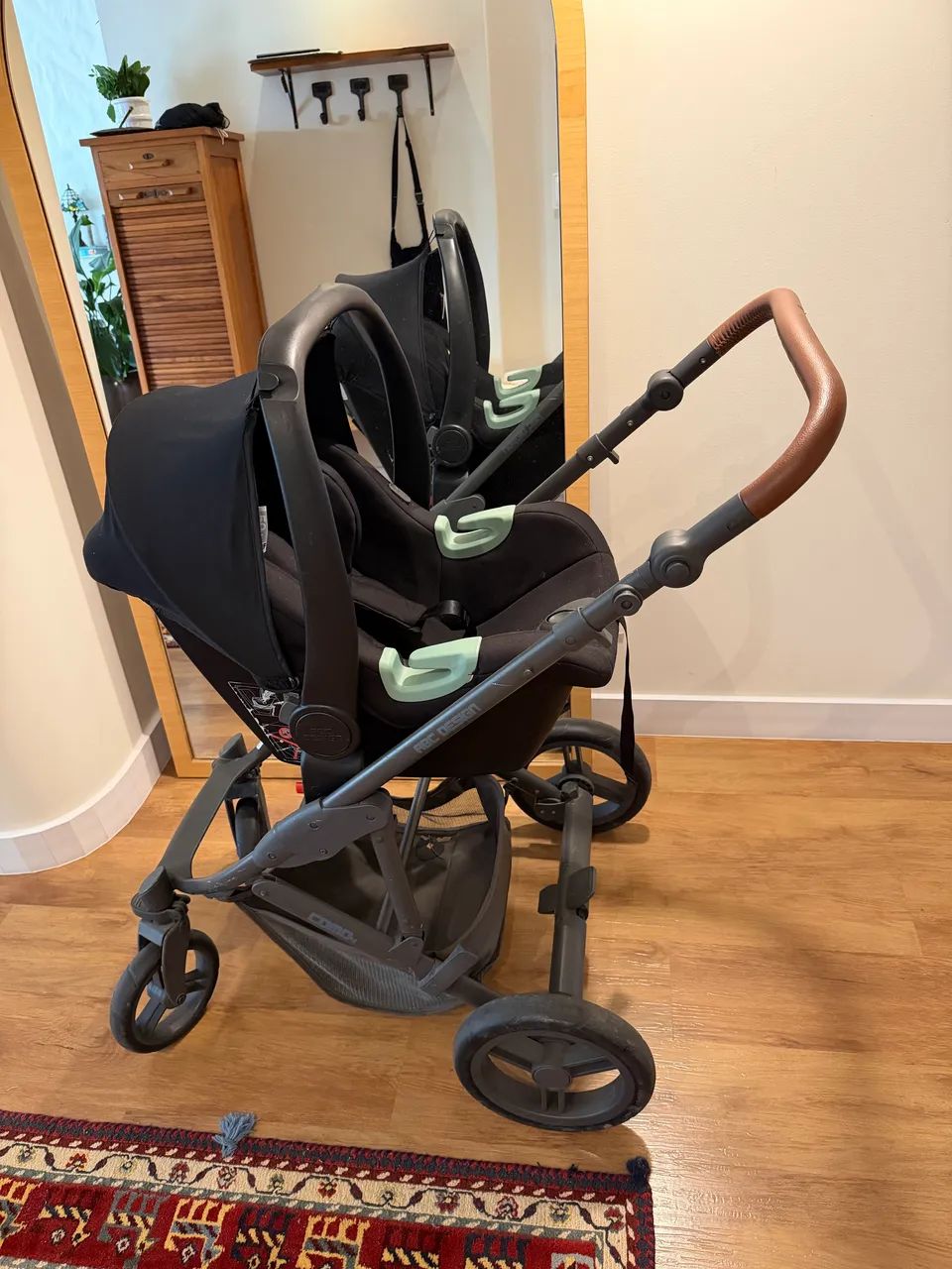 carrinho kit ABC Design Como 4 Completo + Moisés + Bebê Conforto Risus - Foto 2