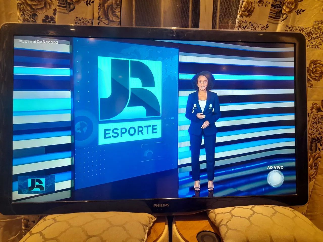 Tv LCD Philips 46 polegadas não é smart  - Foto 2