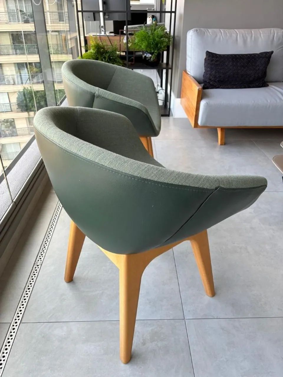 2 poltronas design verde incasa excelente estado - Foto 2