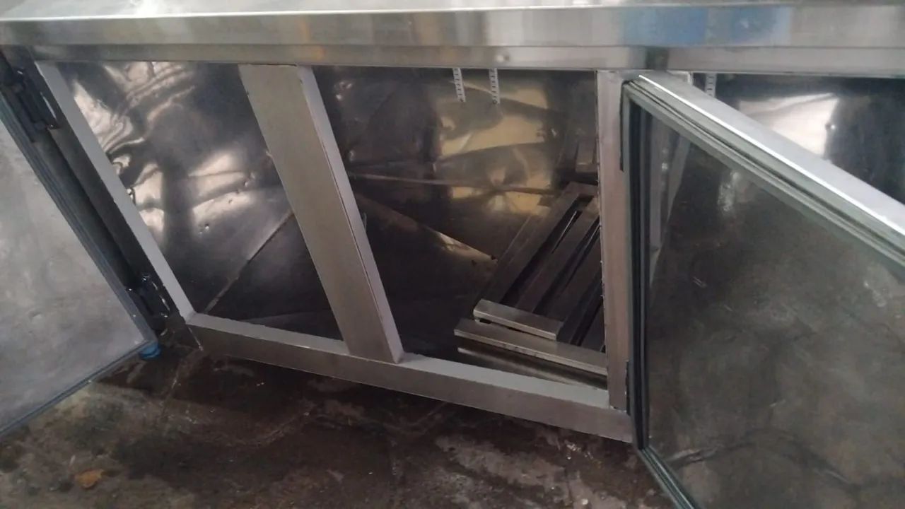 Balcão refrigerado C/codimentadora 220v - Foto 2