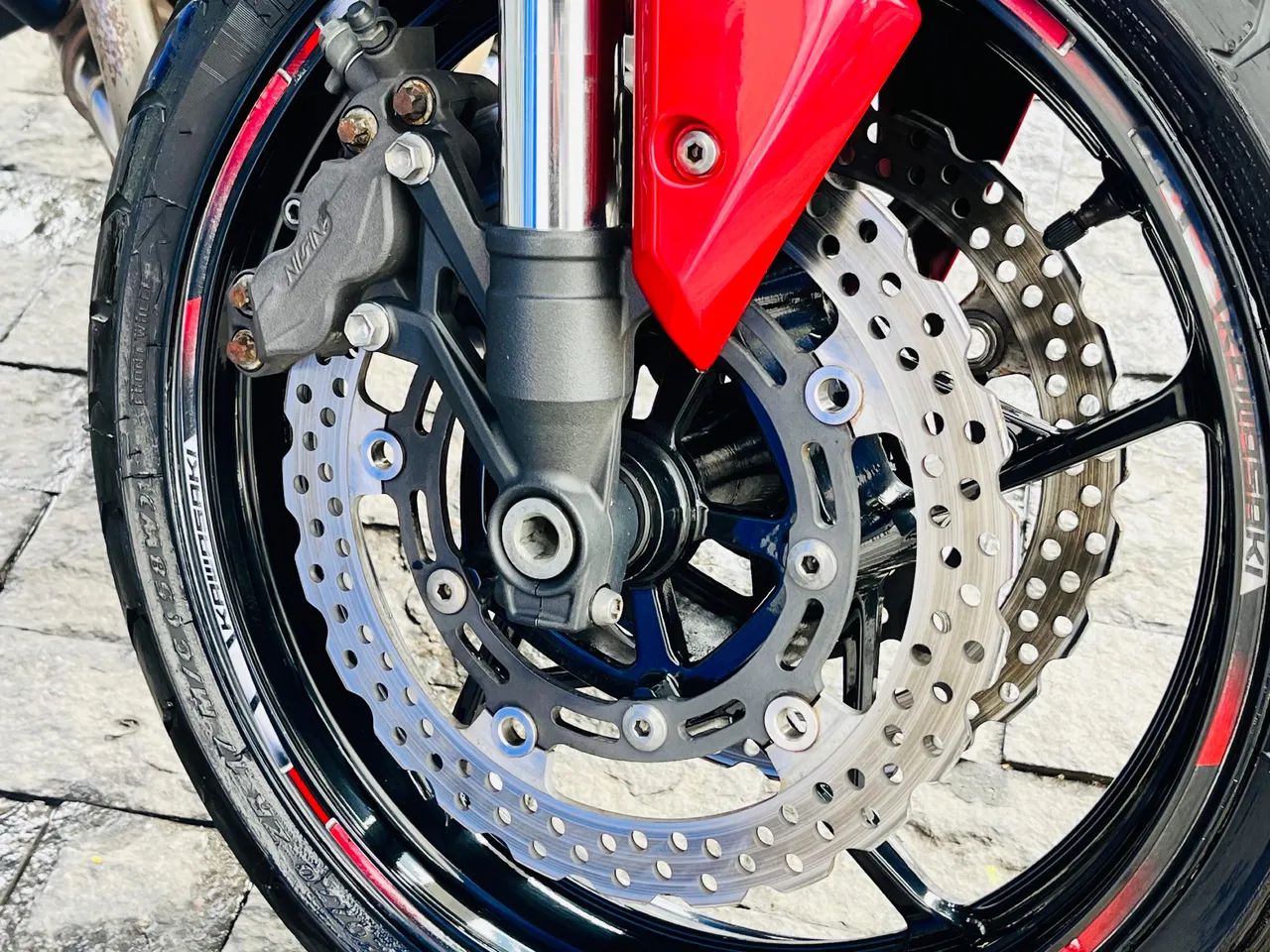 Kawasaki Z900 - Foto 5