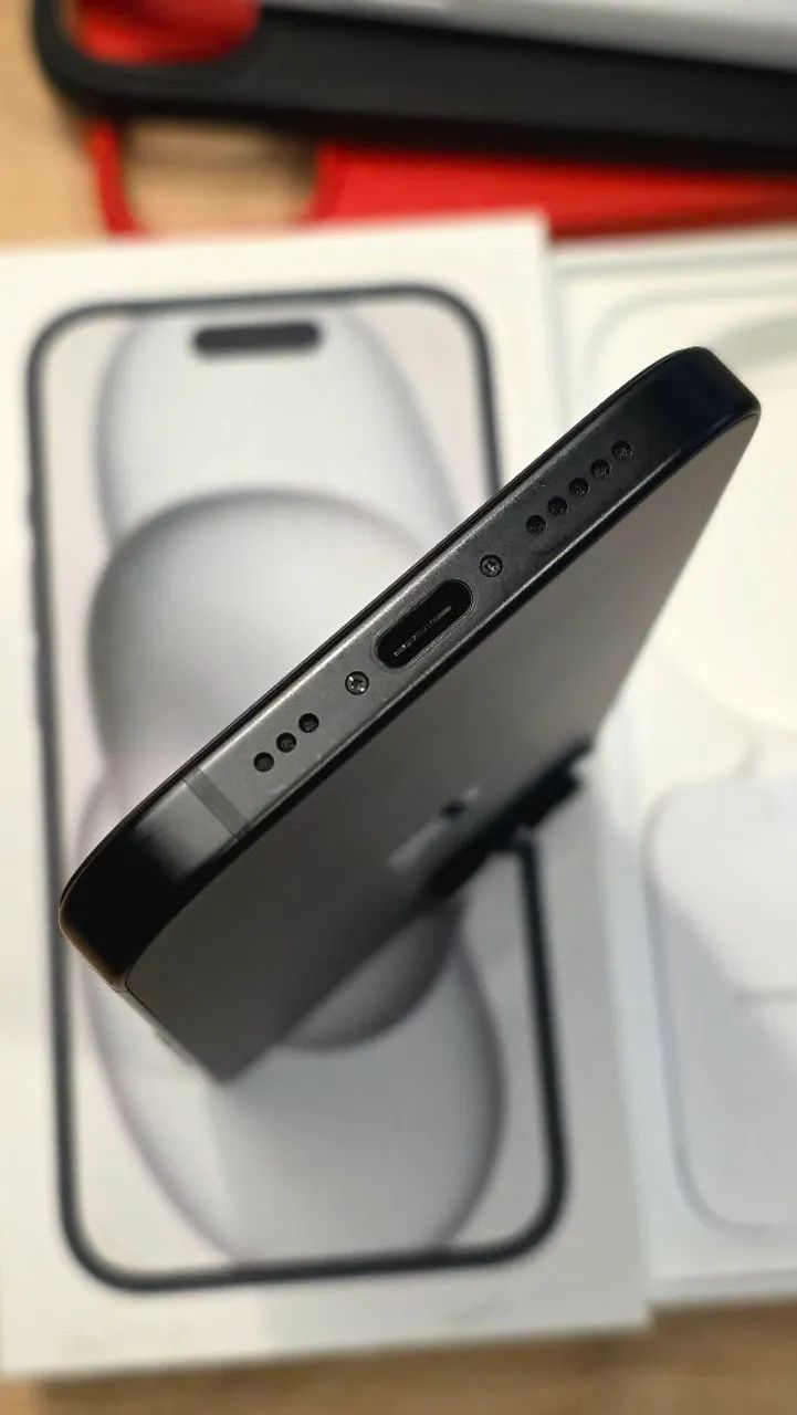 iPhone 15 - 128gb - na caixa - Foto 3