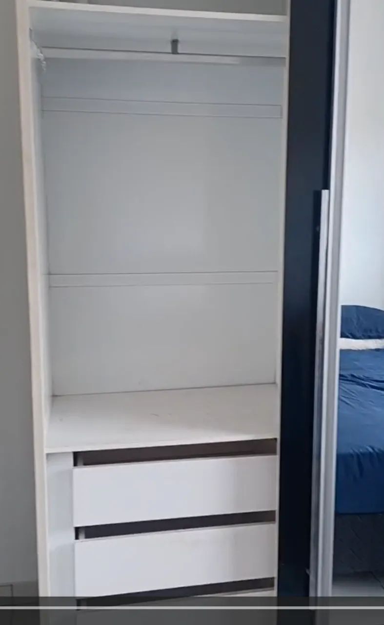 Guarda roupa em MDF e vidro  - Foto 2