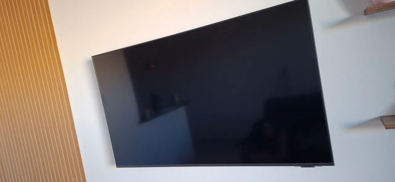 Samsung Cristal UHD 43'' (com defeito)