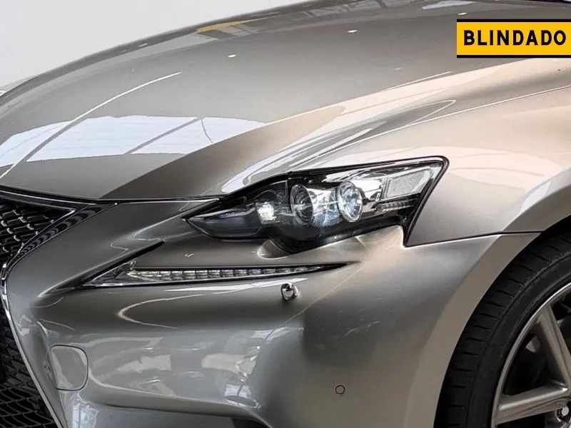 Lexus IS-250 F Sport 2.5 24V 208cv Aut., foto 17 de 19