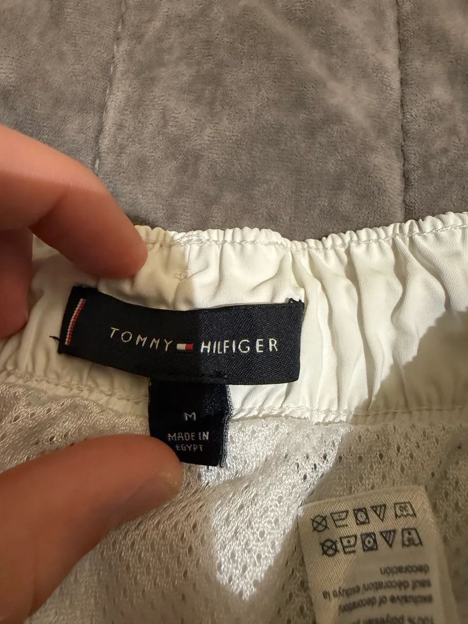 SHORT ORIGINAL TOMMY TAMANHO M BRANCO - Foto 3