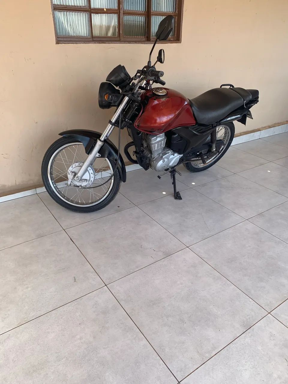 Moto de leilão