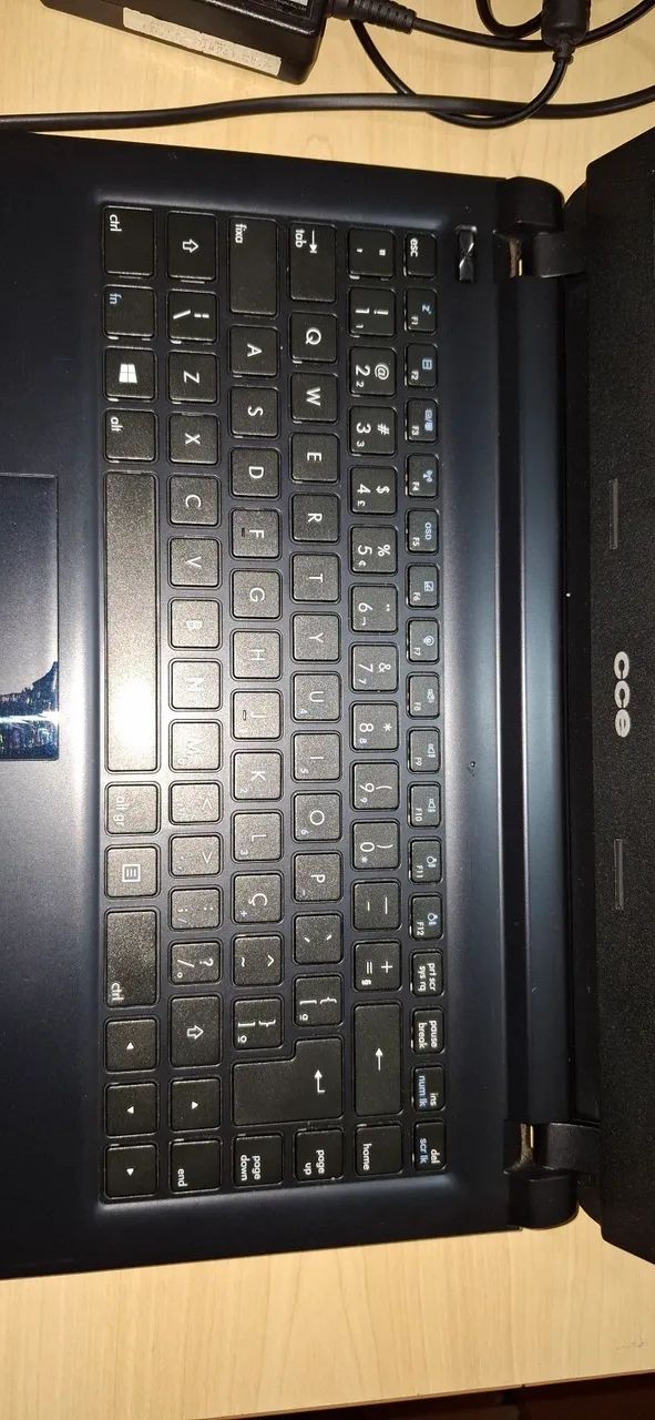 Vendo Notebook CCE Ultra Thin U25 para ir logo.  - Foto 5