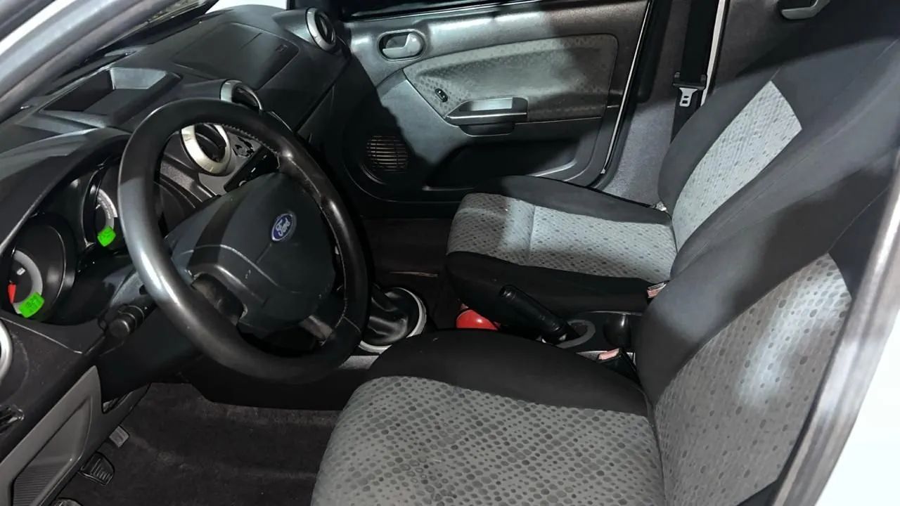 Ford Fiesta Fiesta 1.0 8V Flex/Class 1.0 8V Flex 5p 2014