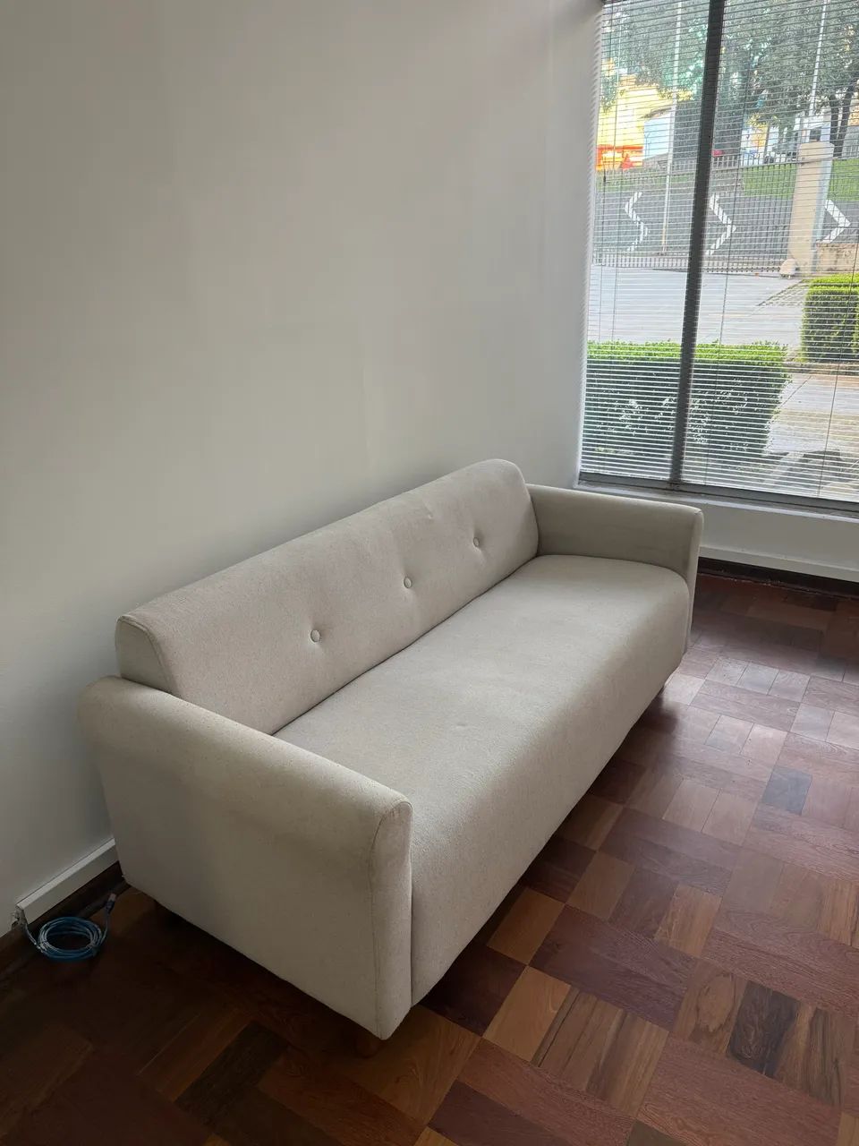 Vendo Sofá 3 lugares Tok&Stok - Foto 2