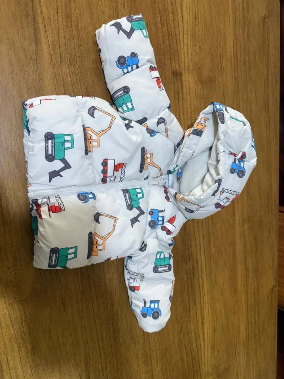 Jaqueta bebê com capuz de zero a 3 meses  - Foto 2
