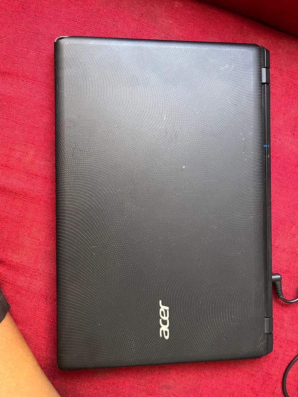 Notebook Acer Aspire ES1-511  - Foto 3
