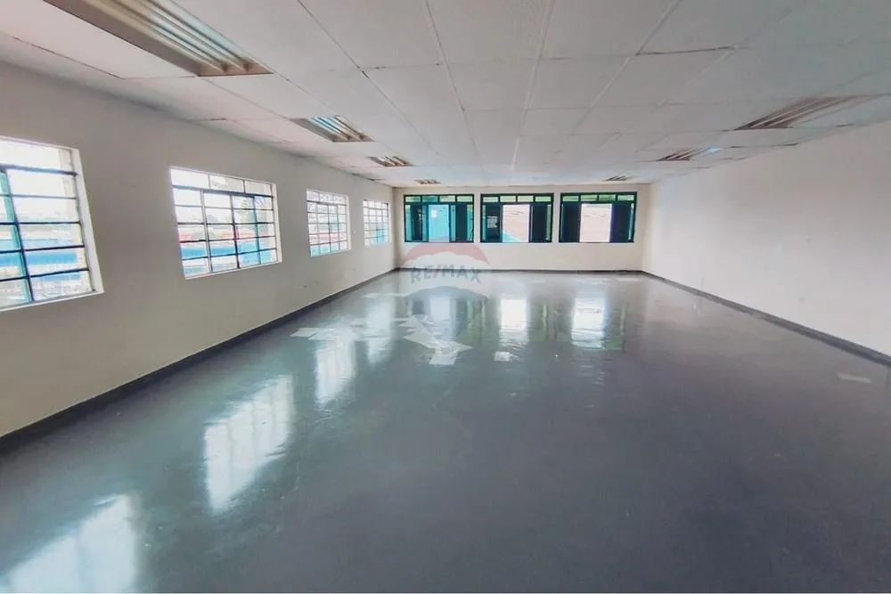 Conjunto Comercial Reformado no Centro de SP