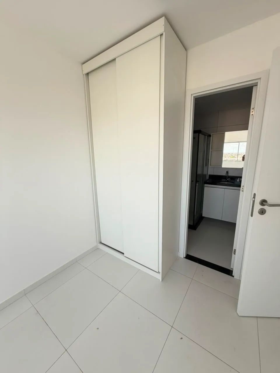 Alugo apto em Setúbal , prédio novo . Apto  - Foto 3