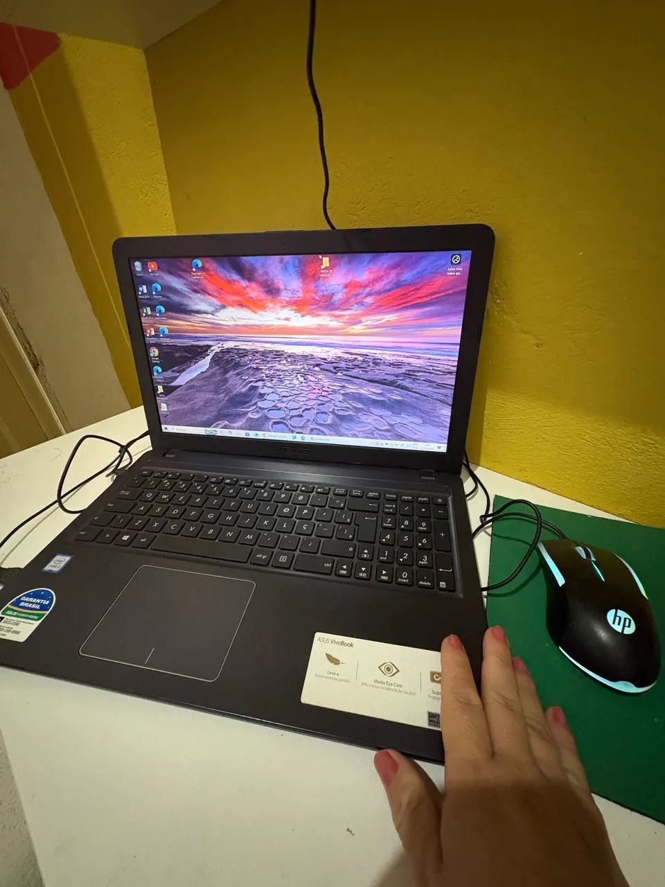 Notebook core i3 Windows 10 pro model: X543U cel 4gb 256gb preto - Foto 2