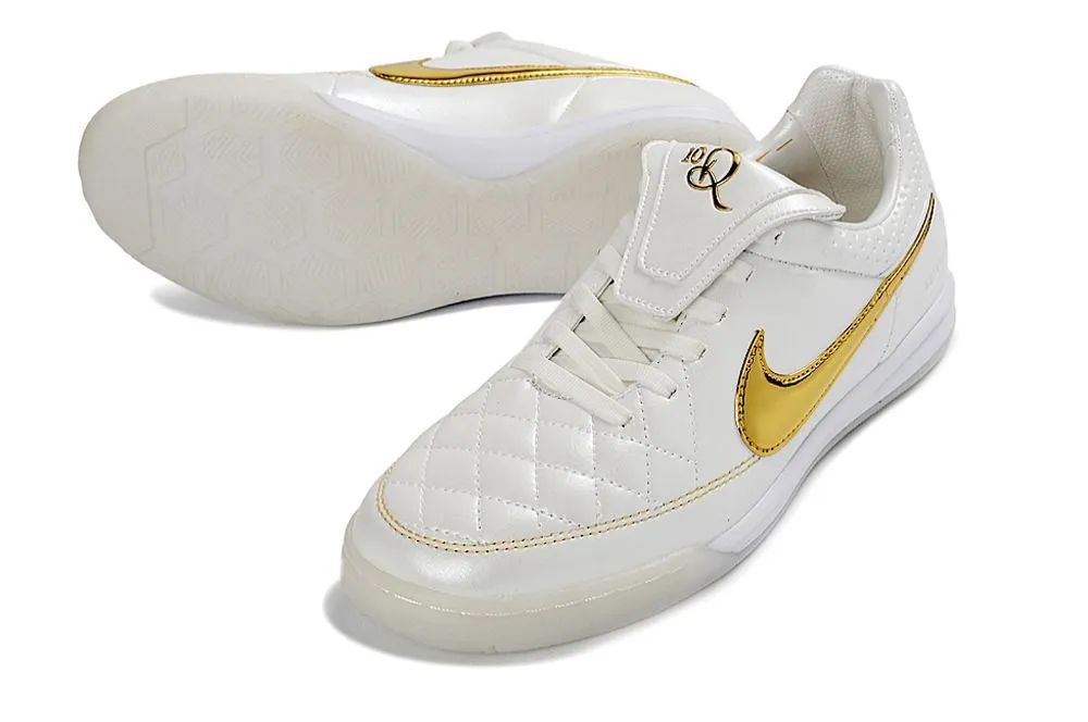 Chuteira Ronaldinho Nike Legend Branca e Dourada - Foto 3