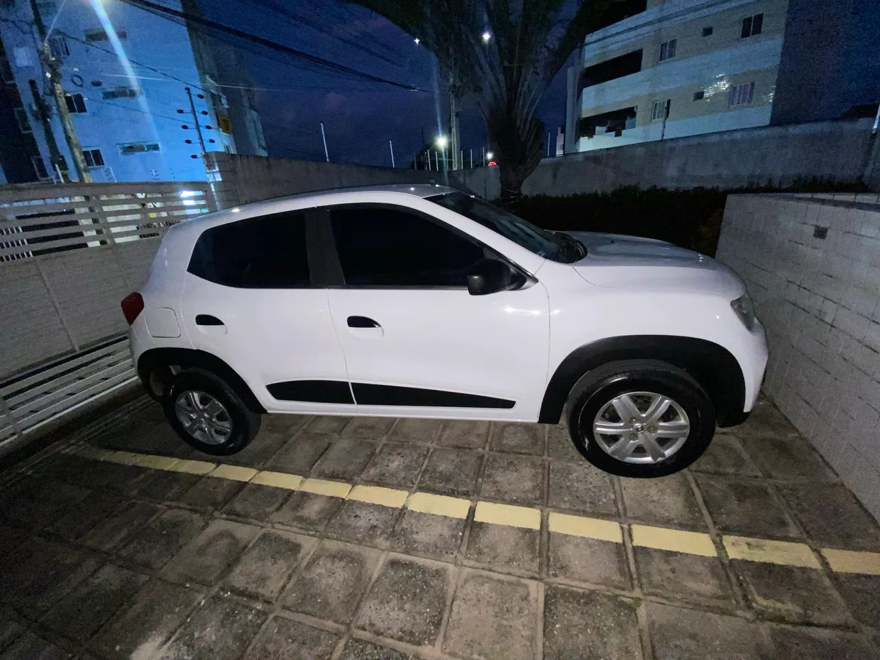 Renault Kwid KWID Zen 1.0 Flex 12V 5p Mec. 2021
