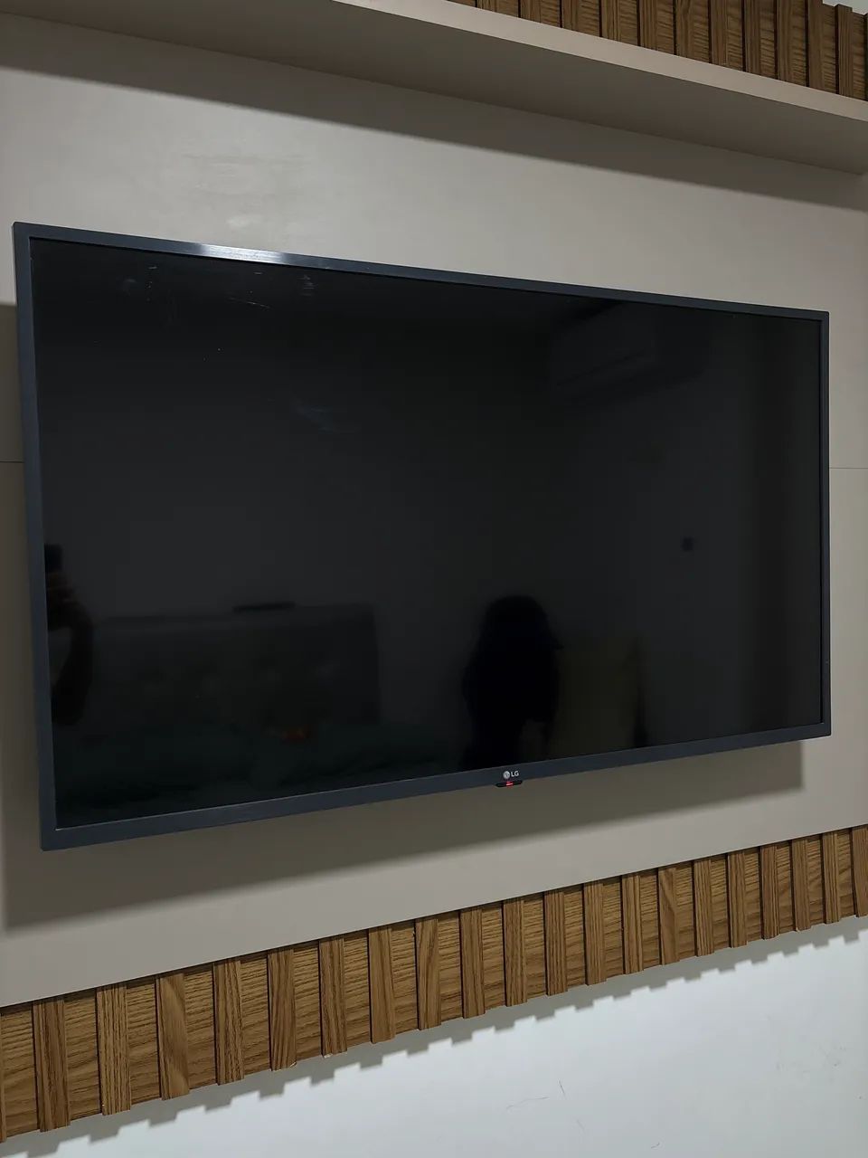 Smart TV 43 polegadas LG (estado de nova) 