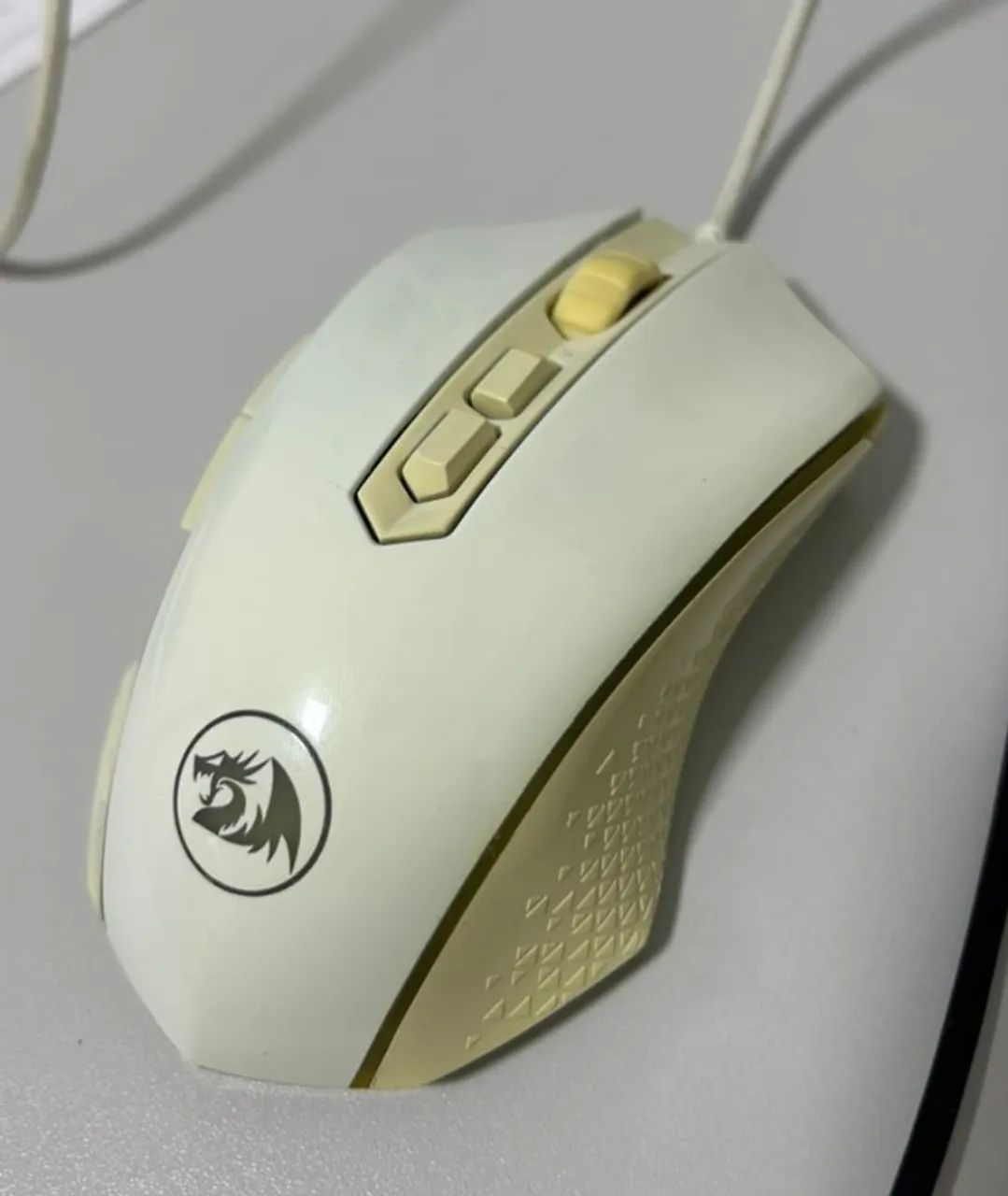 VENDO MOUSE GAMER REDRAGON BRANCO - Foto 4